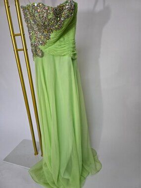 Tony Bowls Lime Green Strapless Beaded Evening Gown 4 Fair